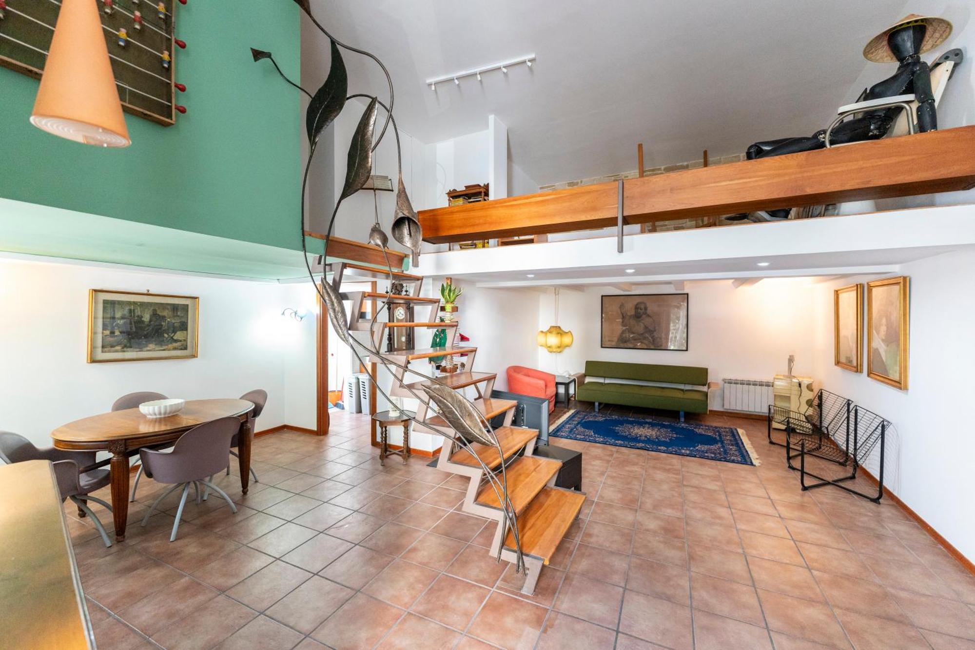 Apartment Piazza Carlo Iii 69 *
